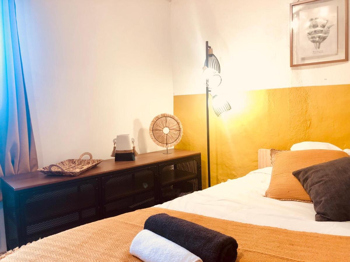 Casa Amarilla Avec Exterieur Apartment Nimes Ngoại thất bức ảnh